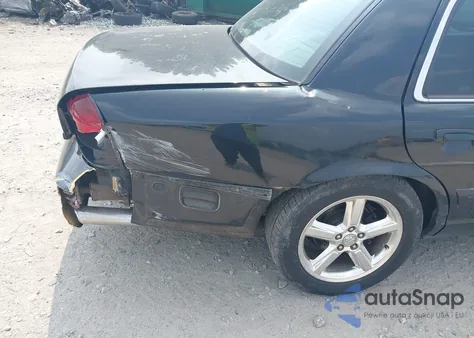 2003 Mercury Marauder z USA, uszkodzony, nr VIN 2MEHM75V33X610547